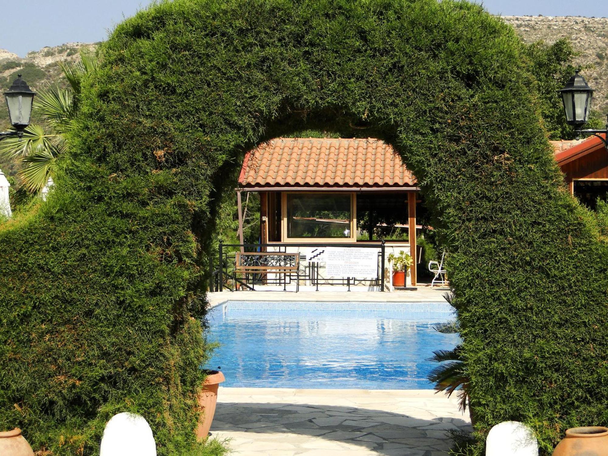 Ampelokipi Holiday Apartments Pissouri Exterior photo